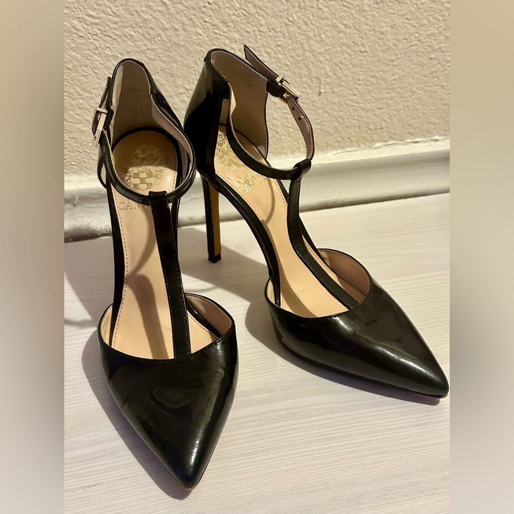 Vince Camuto Black Patent T-Strap Heels SO CLASSY! 6 1/2 M